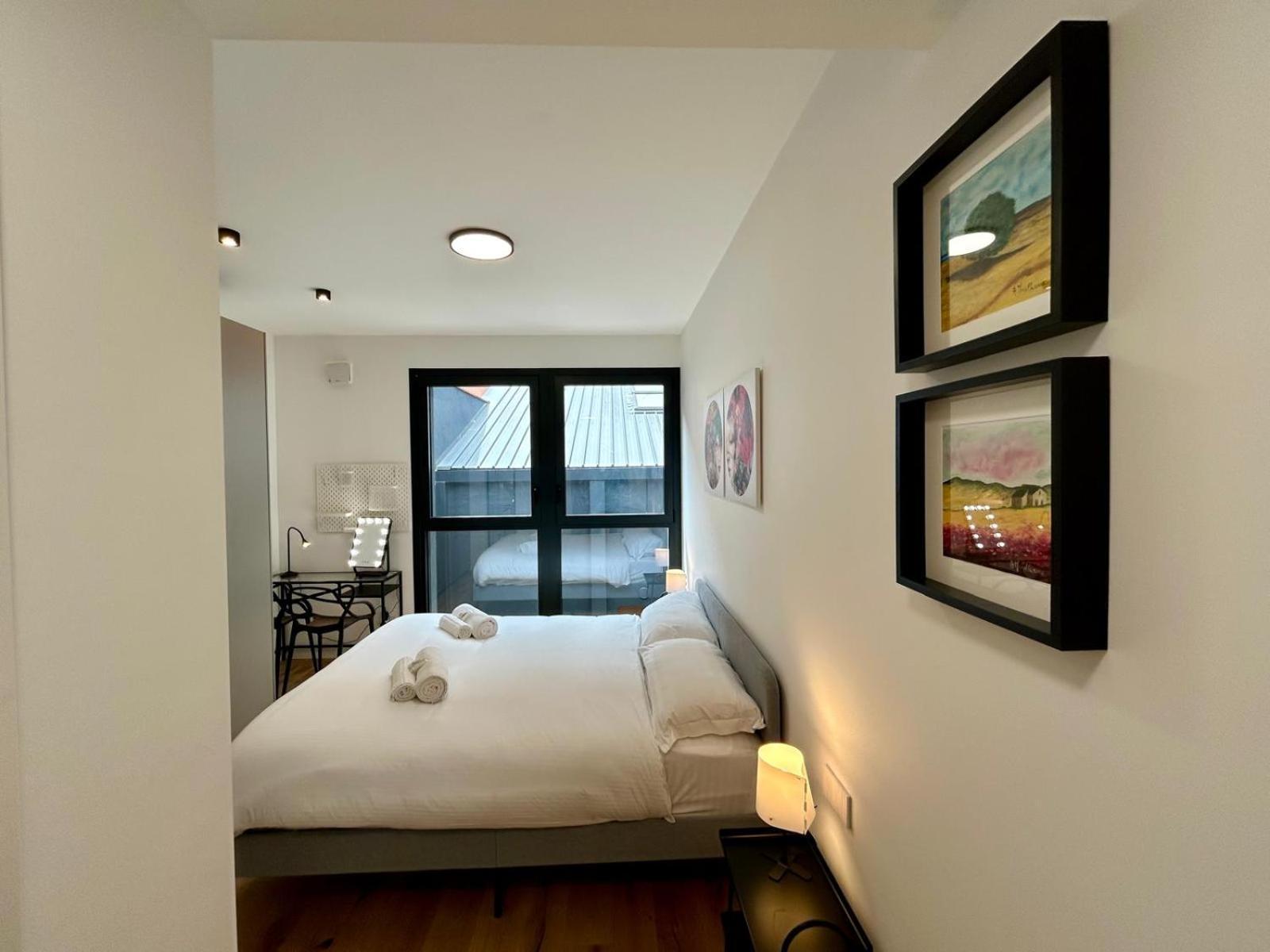 Kibilu Luxury Apt With Terrace, Isola District And Near Garibaldi Station Milano Eksteriør billede