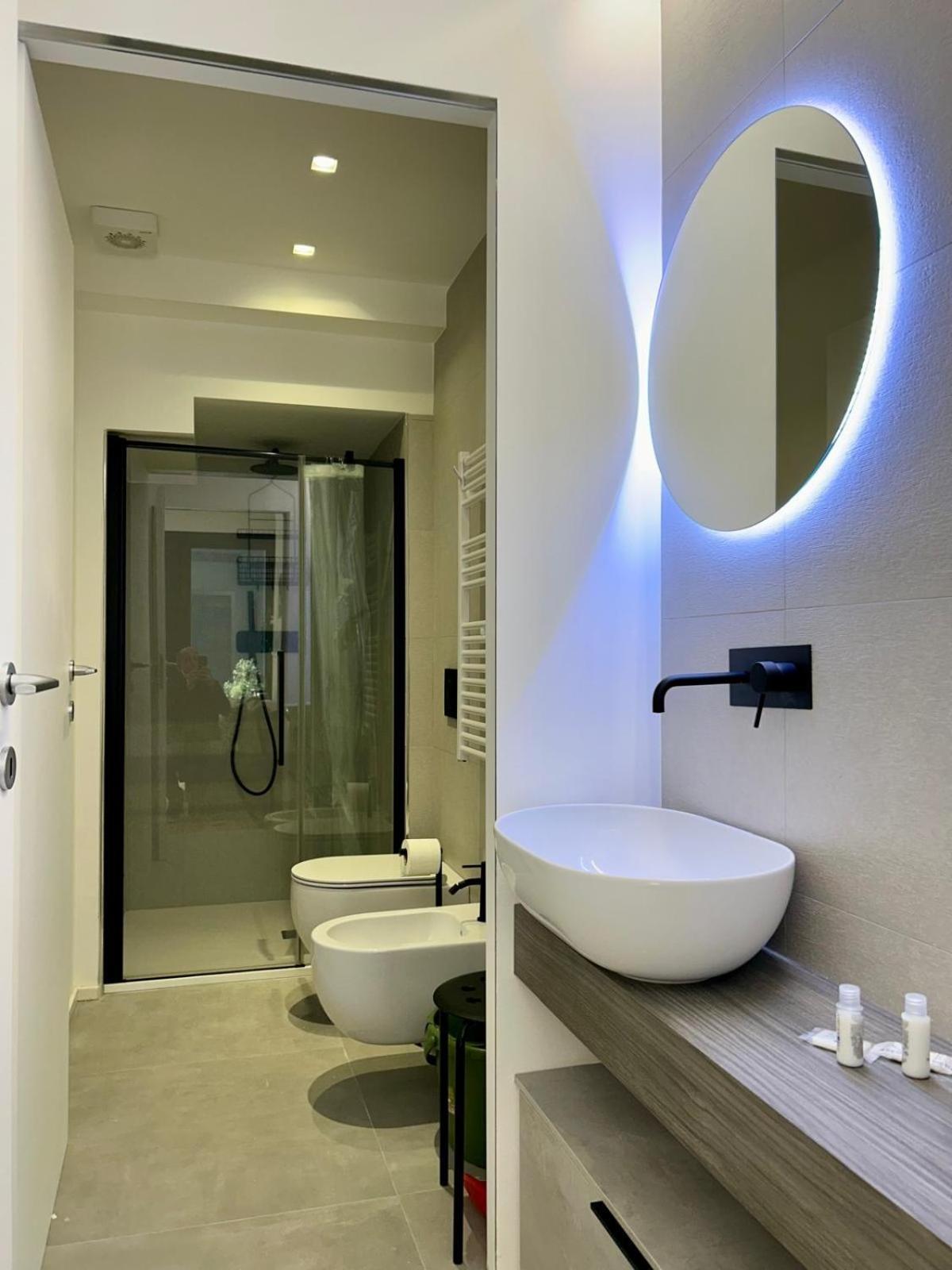 Kibilu Luxury Apt With Terrace, Isola District And Near Garibaldi Station Milano Eksteriør billede